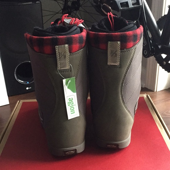 NWT Vans snowboard hi-standard boot women’s - Picture 5 of 8